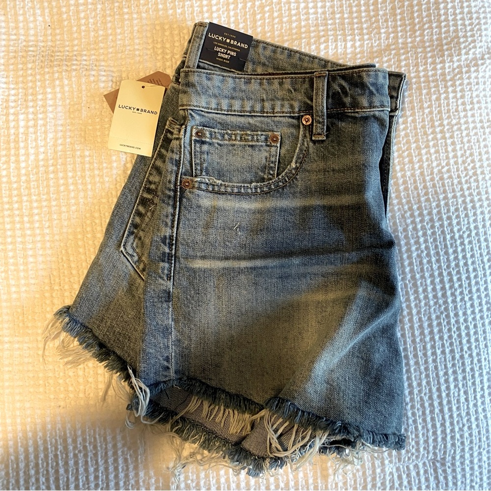 NWT LUCKY BRAND JEAN SHORTS SZ 31